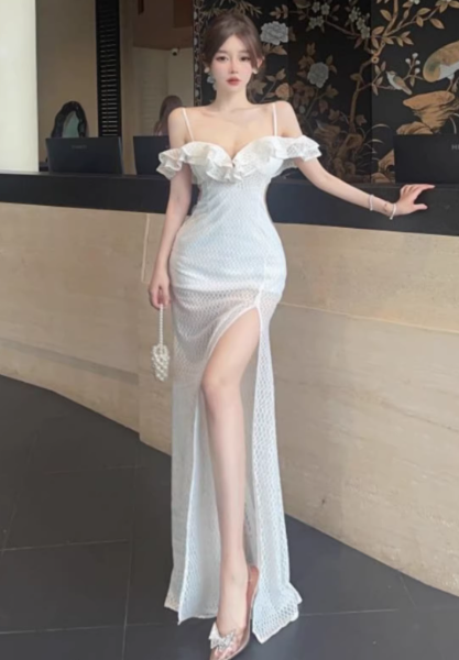 White Women's Dress S74