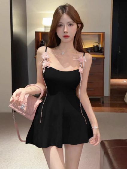 Black Short Women's Dress S133