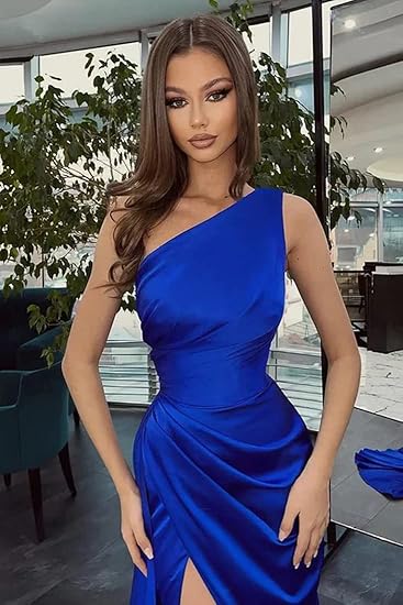 Hübsche Meerjungfrau One-Shoulder Schwarz Slit Satin Partykleider Formale Sommer Hochzeitsgastkleider Hochzeitsgast-Outfits DP2136