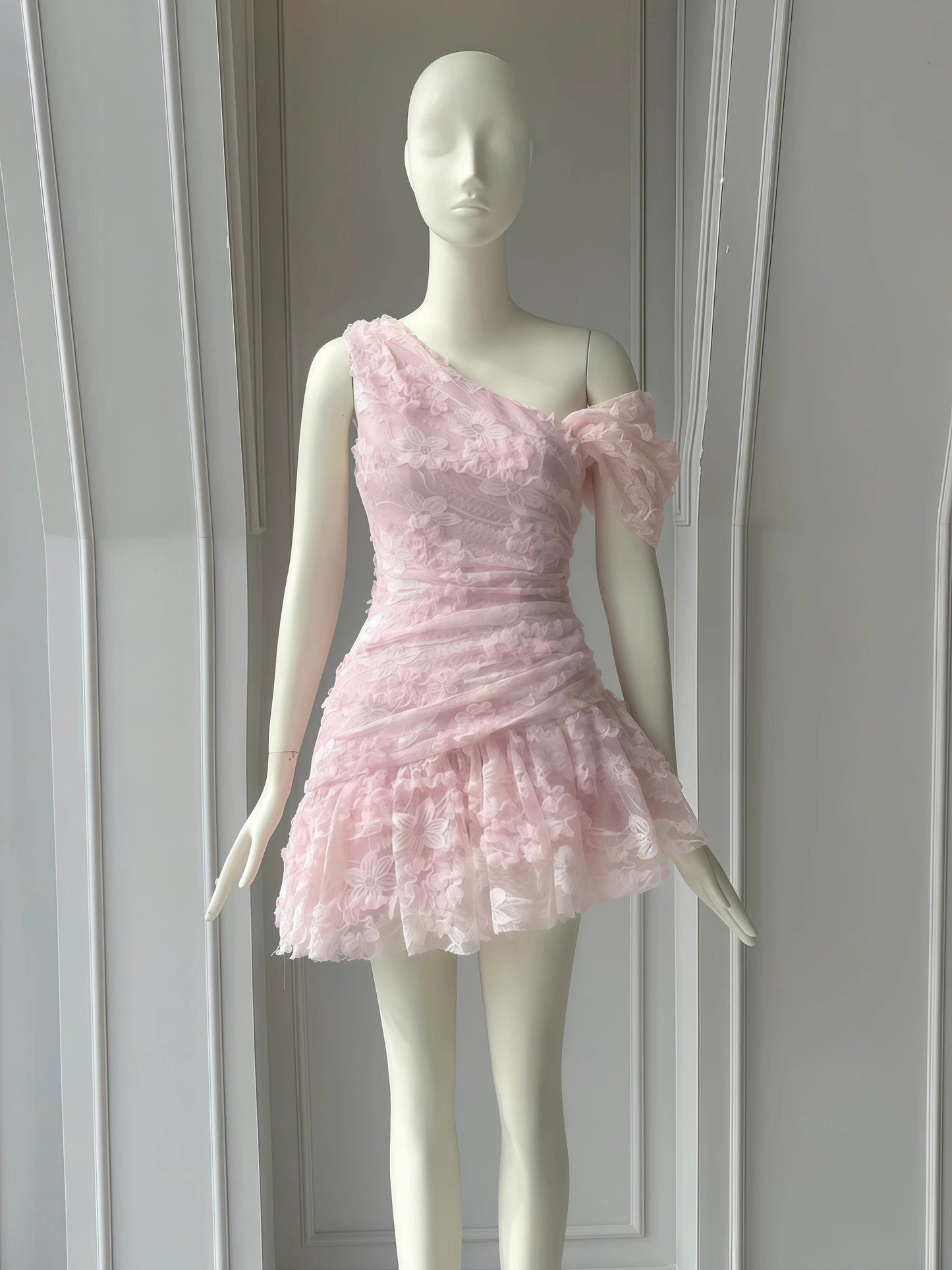 Niedliche Hülle Eine Schulter Rosa Spitze Kurz Satin Formale Homecoming Kleider Party Abschlussballkleid Hoco Kleider DH2777
