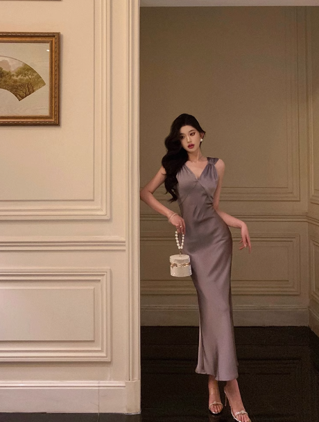 Jolie robe sirène à décolleté en V, couleur raisin poudré, tenue de fête pour 21e anniversaire, tenue d'anniversaire pour femme, DP0189