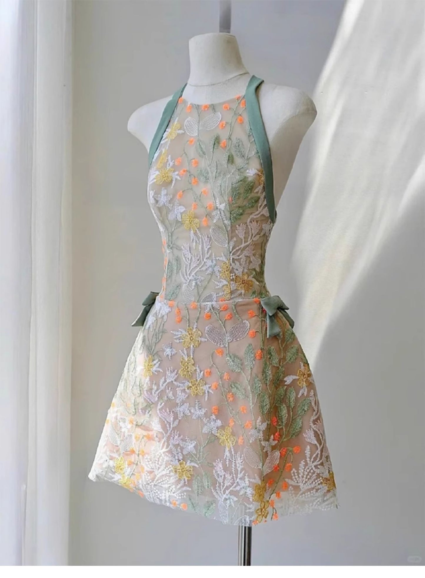 Pretty A Line Halter Green Lace Short Mini Formal 8th Grade Homecoming Dresses Summer Middle School Hoco Dress Homecoming Outfits DH1004
