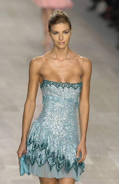 Robe de soirée courte à bretelles spaghetti et paillettes bleues, tenue d'été pour le 20e anniversaire, style collège, DH1084