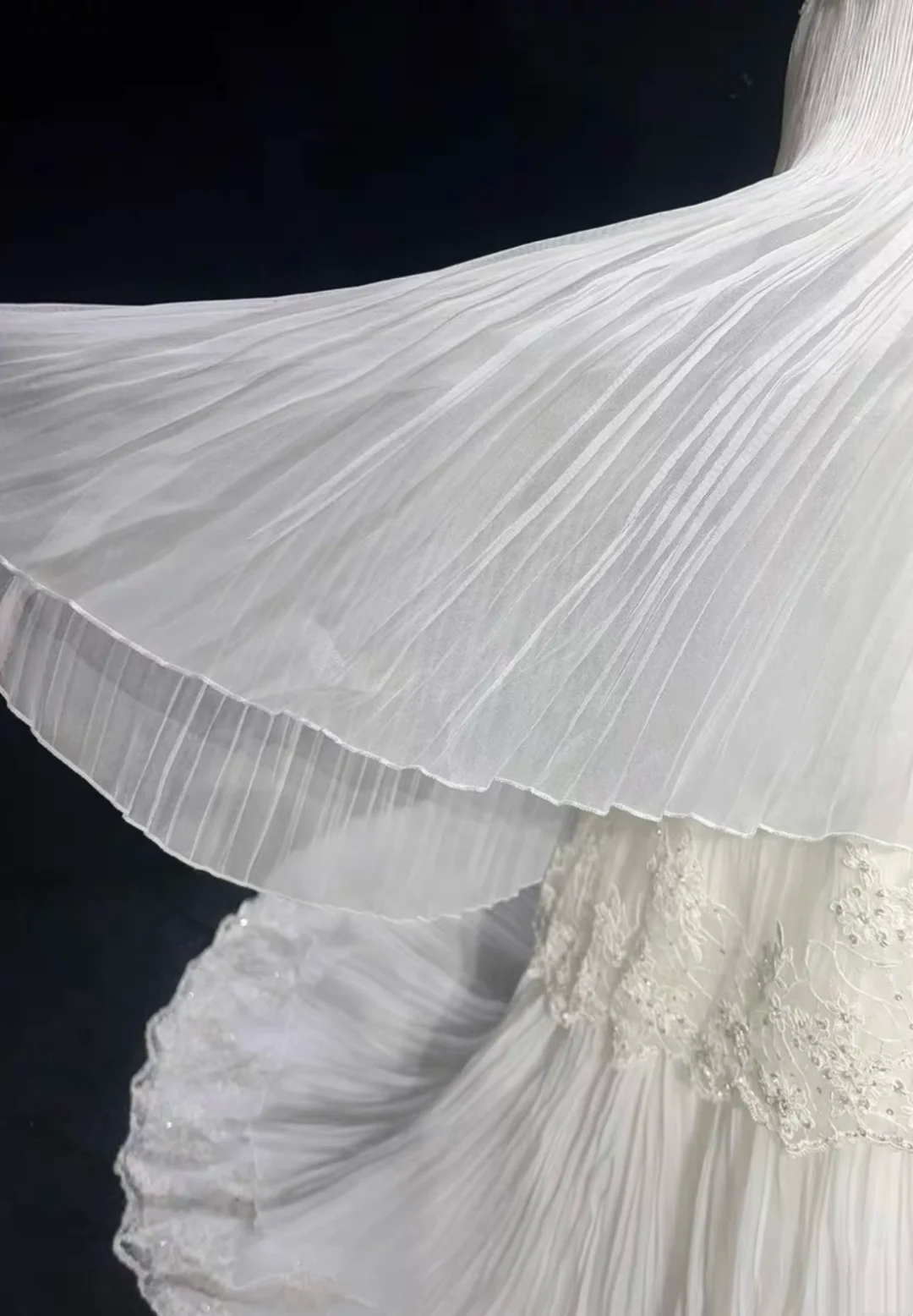 Unique Bridal Gown A Line Spaghetti Straps Lace Tulle Sleeveless White 50s Wedding Dresses Modest Bridal Gowns DH1116