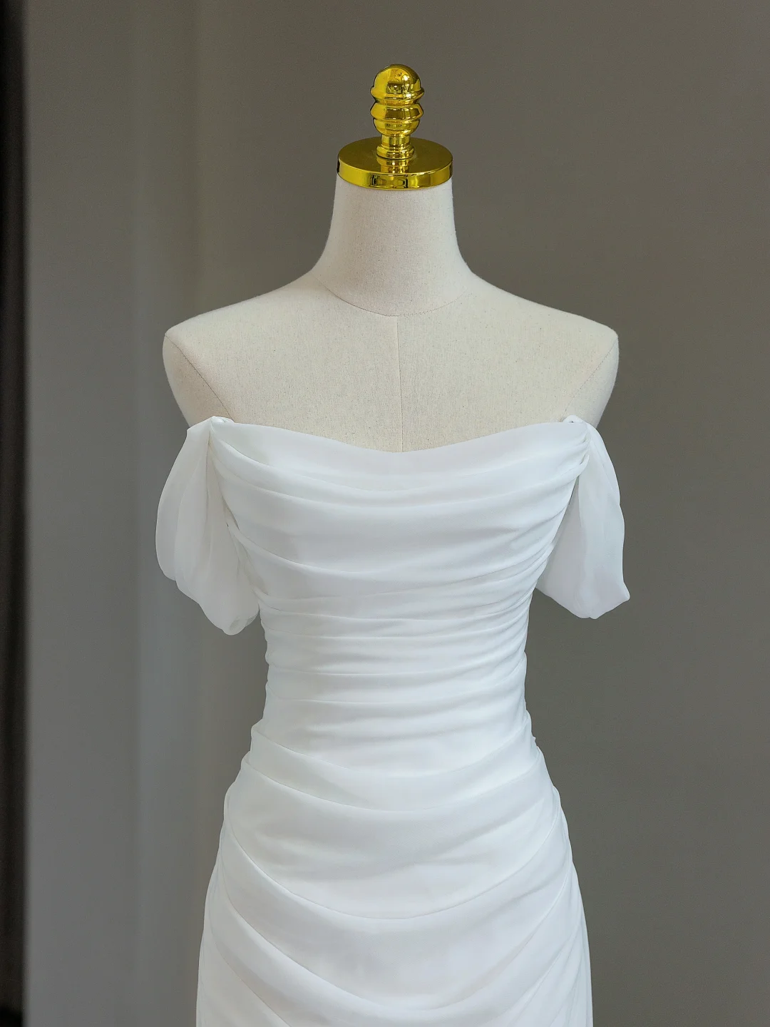 Robe de mariée modeste, fourreau, épaules dénudées, manches courtes, en tulle, élégante, DH1134