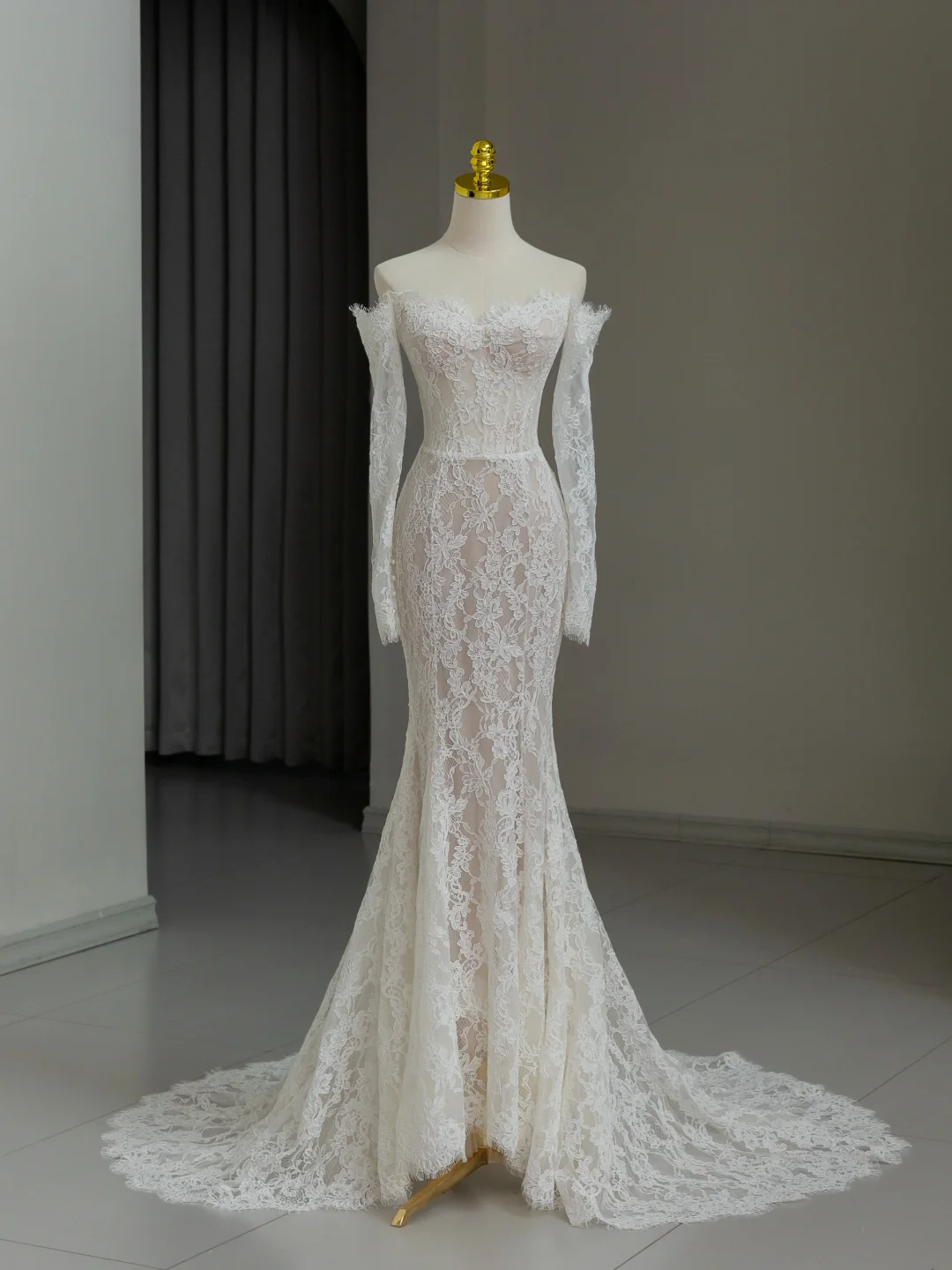 Modest Bridal Gown Mermaid Off The Shoulder White Long Sleeves Lace Wedding Dresses Elegant Bridal Gowns DH1138