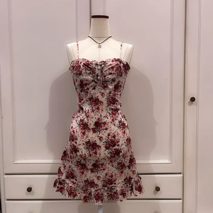 Cute A line Spaghetti Straps Burgundy Floral Short Formal 8th Grade Homecoming Dresses Summer Middle School Hoco Dress Homecoming Outfits DH115
