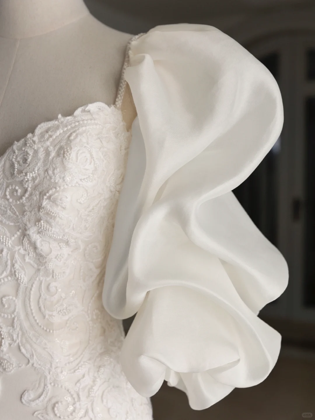 Retro Mermaid Sweetheart 3/4 Sleeves Satin Wedding Dress With Lace Wedding Dresses Modest Wedding Gowns DH1296