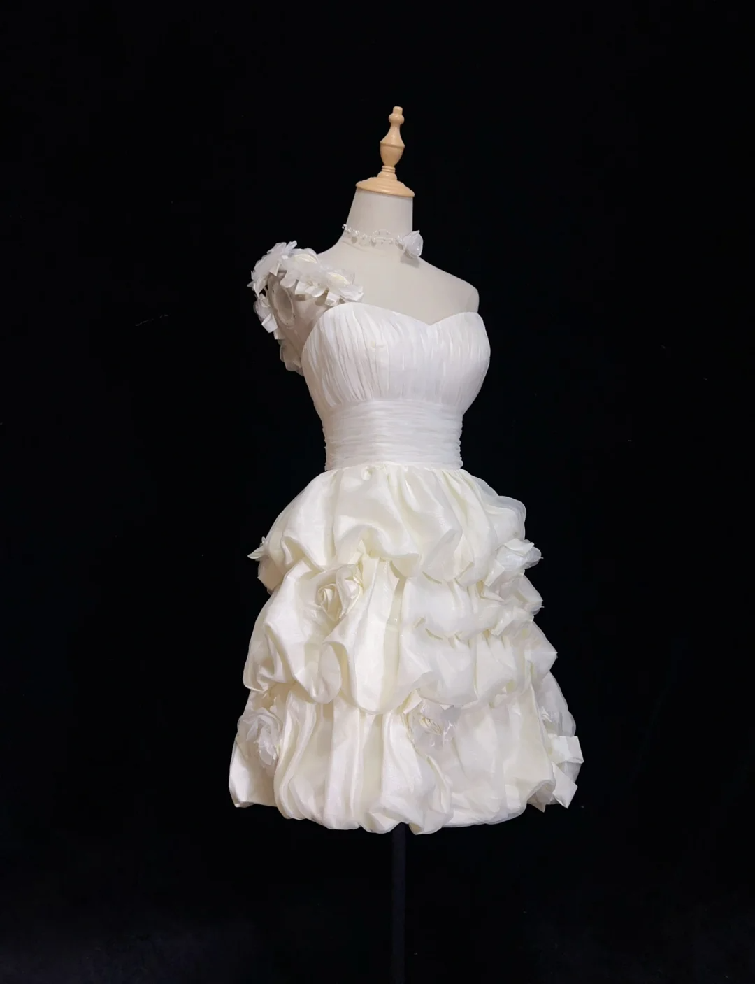 Unique Ball Gown One Shoulder White Organza Short Mini Formal 7th Grade Homecoming Dresses Middle School Short Cocktail Night Dress Hoco Outfits DH1441