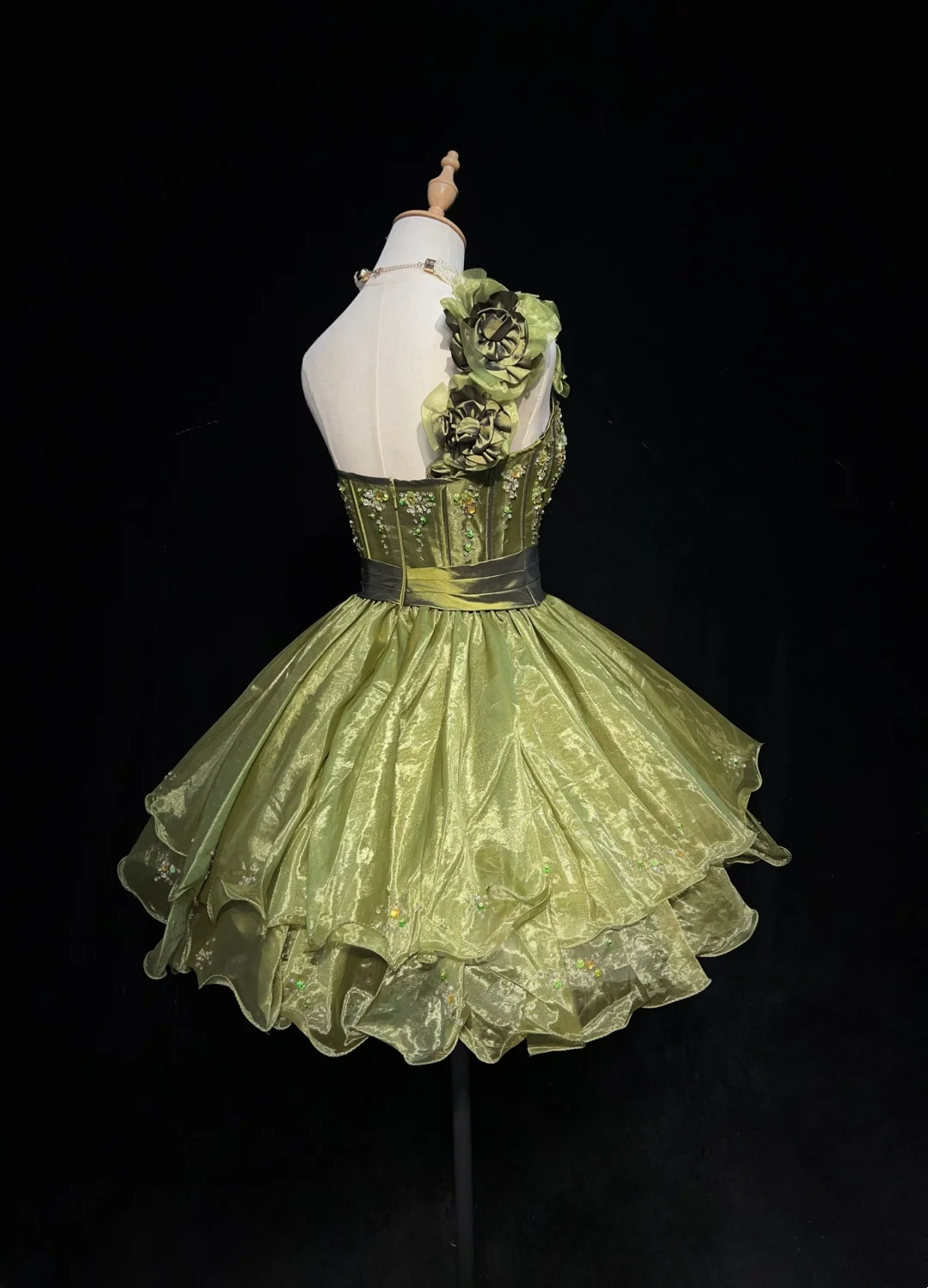 Cute Ball Gown One Shoulder Olive Green Organza Layers Formal 7th Grade Homecoming Dresses Middle School Short Prom Dress Cocktail Birthday Outfits DH1450