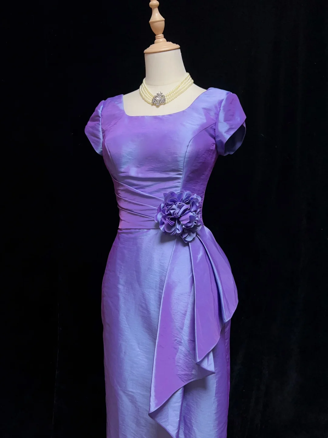 Vintage Sheath Square Neck Grape Taffeta Knee Length Formal 8th Grade Homecoming Dresses Middle School Cocktail Dress Hoco Outfits DH1465
