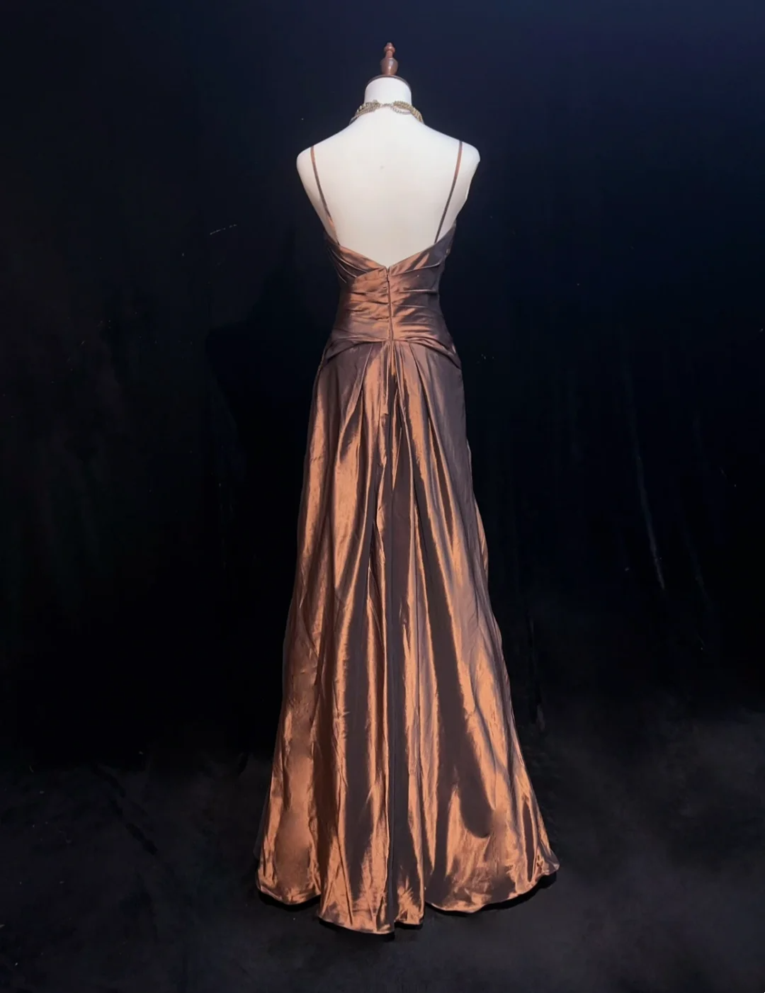 Robe de bal longue en taffetas marron à bretelles spaghetti, coupe trapèze, tenue d'été pour 20e anniversaire, 18e anniversaire, DH1470