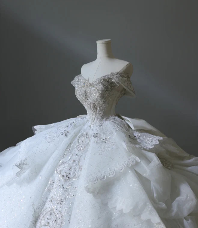 Princess Bridal Dress Ball Gown Off The Shoulder Tulle Wedding Dress With Short Sleeves Wedding Dresses Modest Wedding Gowns DH1503