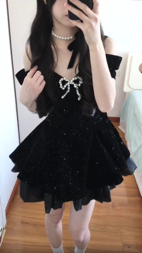 Robe de bal sexy à épaules dénudées en velours noir, courte, formelle, pour la 8e année, tenue de soirée d'été pour le collège, tenue de remise de diplôme de 6e année, DH1882