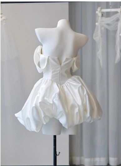 Cute A line Strapless Short Mini White Formal 8th Grade Homecoming Dresses Middle School Short Cocktail Dress Hoco Outfits DH1886