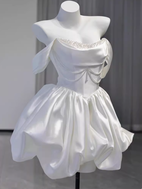 Cute A line Strapless Short Mini White Formal 8th Grade Homecoming Dresses Middle School Short Cocktail Dress Hoco Outfits DH1886