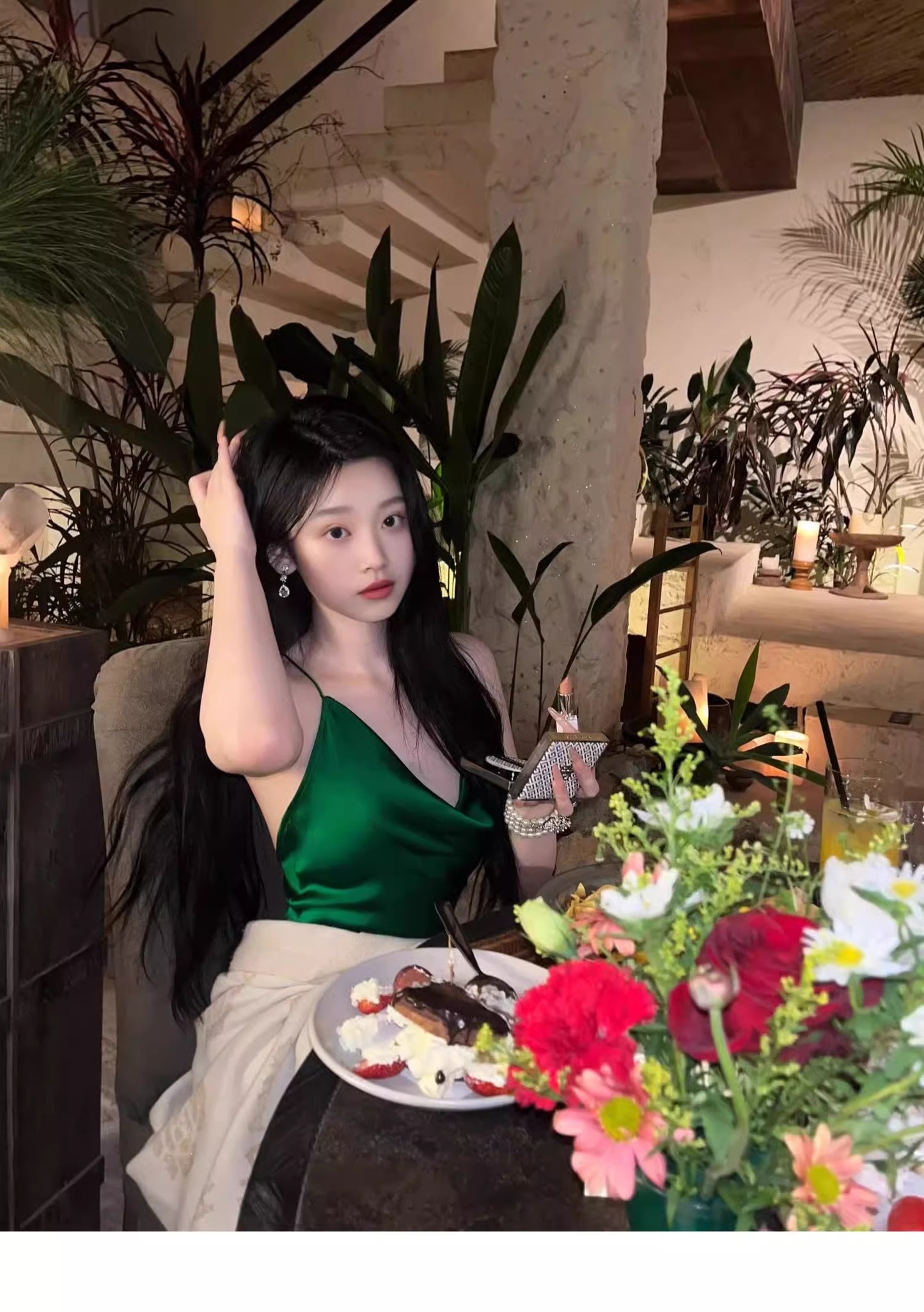 Sexy Sheath Spaghetti Straps Green Backless Satin Long Prom Dresses Party Dress 20th Birthday Outfits Graduation Dresses DH1886