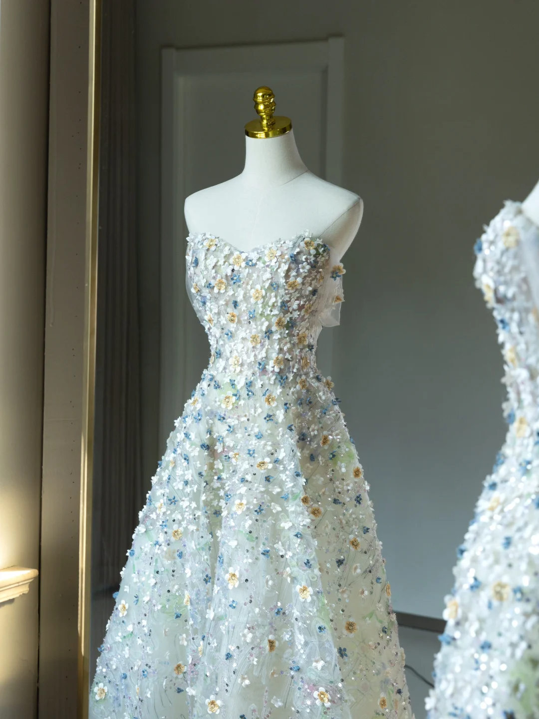 Fairy-tale A Line Sweetheart Floral Sequin Long Prom Dresses Party Dress 20th Birthday Outfits Graduation Dresses DH2069
