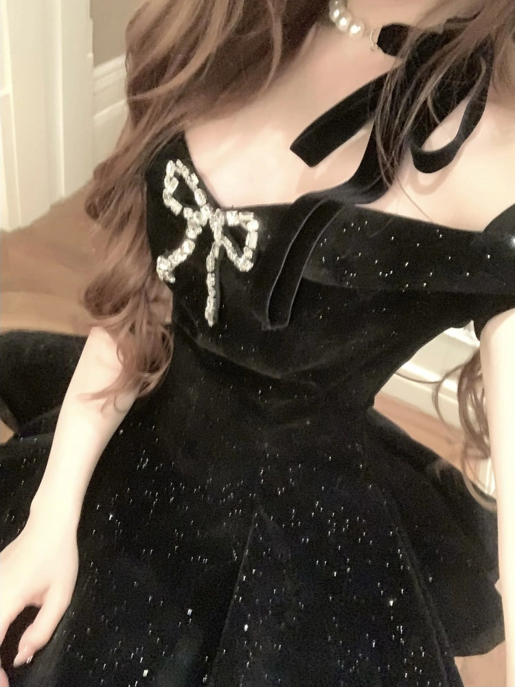 Robe de bal sexy à épaules dénudées en velours noir, courte, formelle, pour la 8e année, tenue de soirée d'été pour le collège, tenue de remise de diplôme de 6e année, DH1882