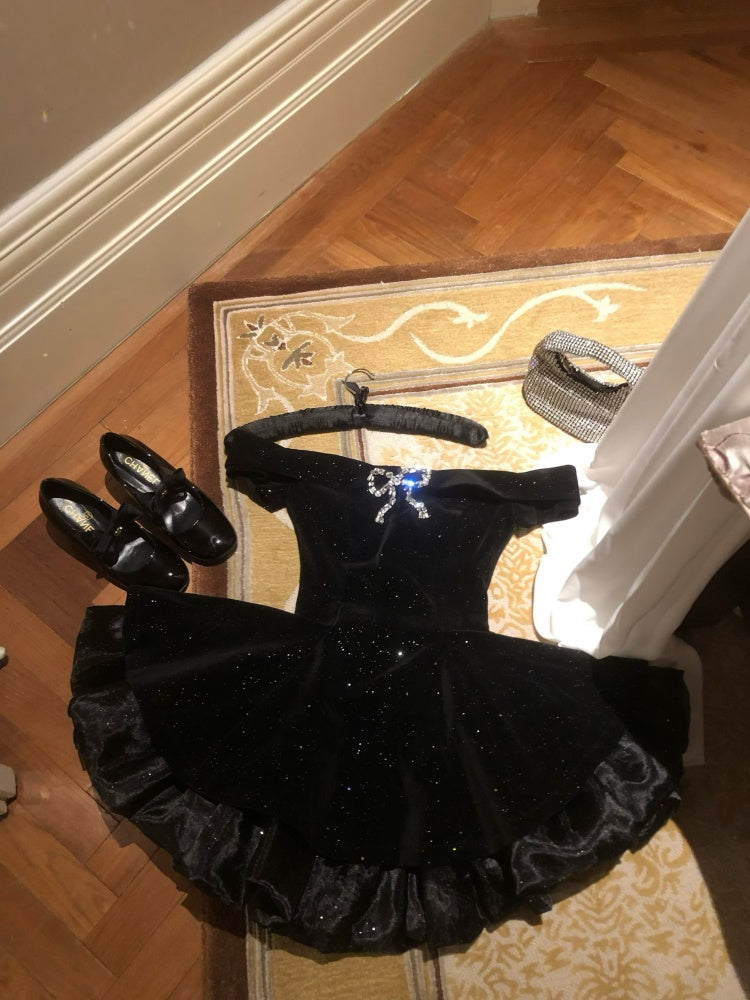 Robe de bal sexy à épaules dénudées en velours noir, courte, formelle, pour la 8e année, tenue de soirée d'été pour le collège, tenue de remise de diplôme de 6e année, DH1882