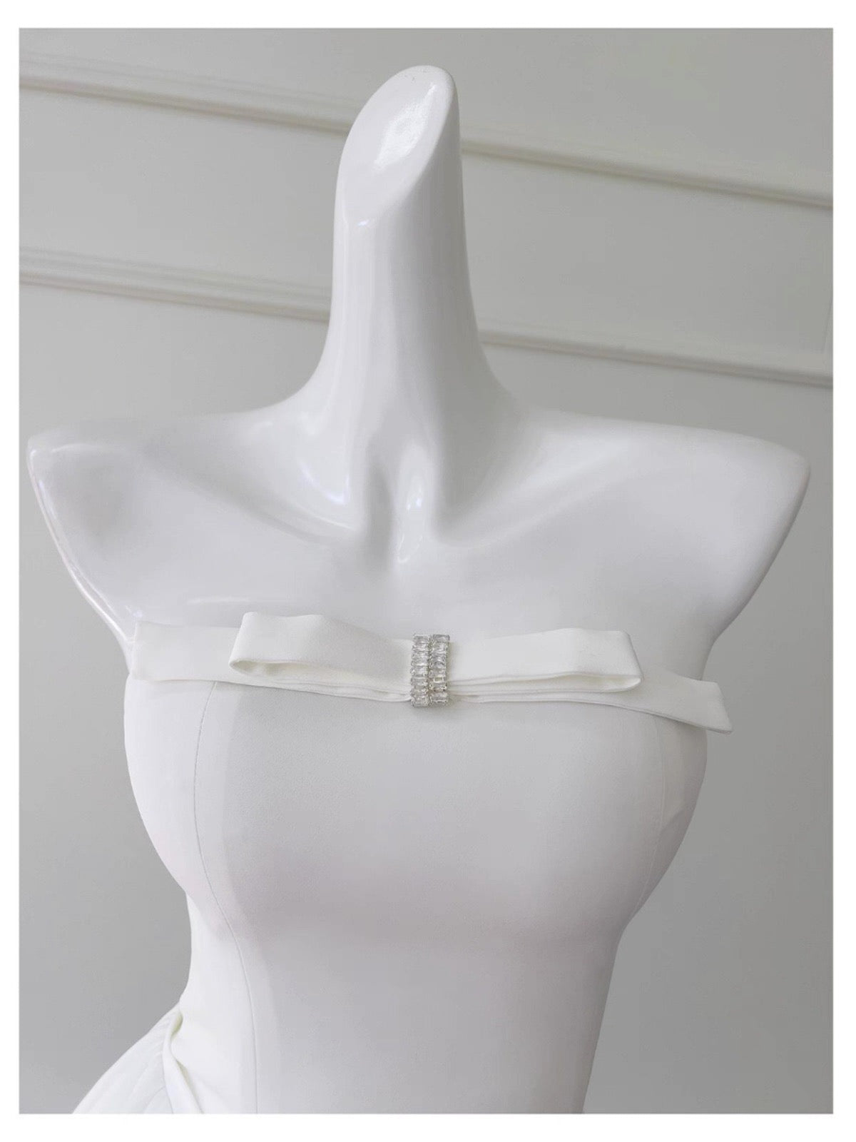 Robe de soirée moulante blanche sans bretelles, coupe trapèze, tenue de soirée courte pour le collège, pour les 18 ans, pour la remise des diplômes, Hoco Dresses DH2177