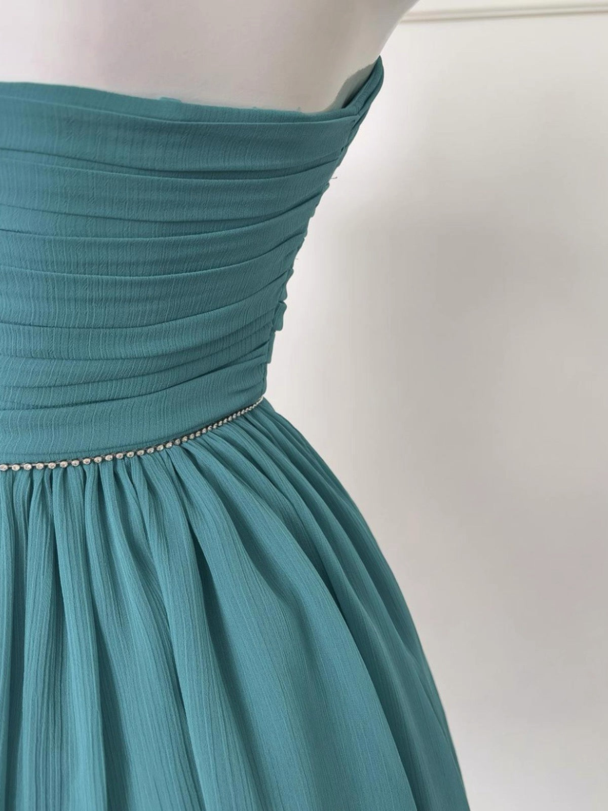 Robe de soirée courte en mousseline de soie, coupe trapèze, sans bretelles, tenue de soirée, de remise de diplôme, pour le collège, pour un 19e anniversaire, Hoco Dresses DH2181