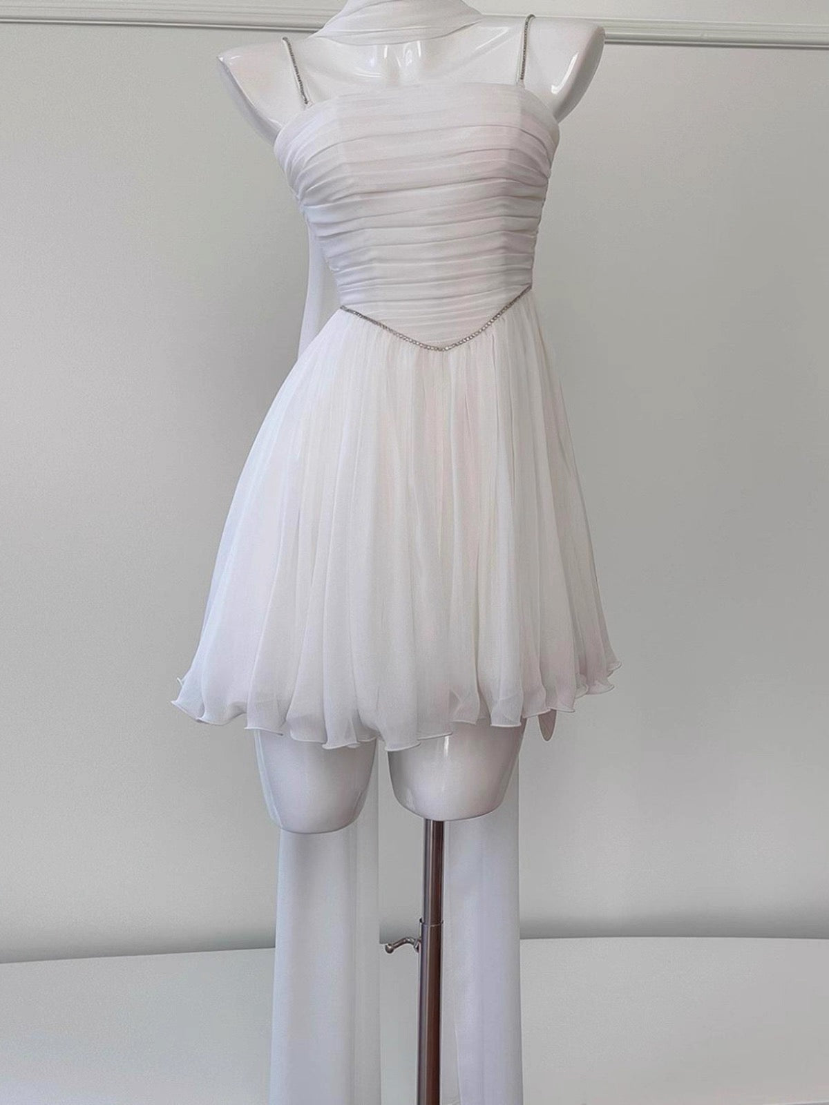 Robe de soirée courte en mousseline blanche, coupe trapèze, bretelles spaghetti, tenue de soirée, de remise de diplôme, pour le collège, pour un 19e anniversaire, Hoco Dresses DH2182