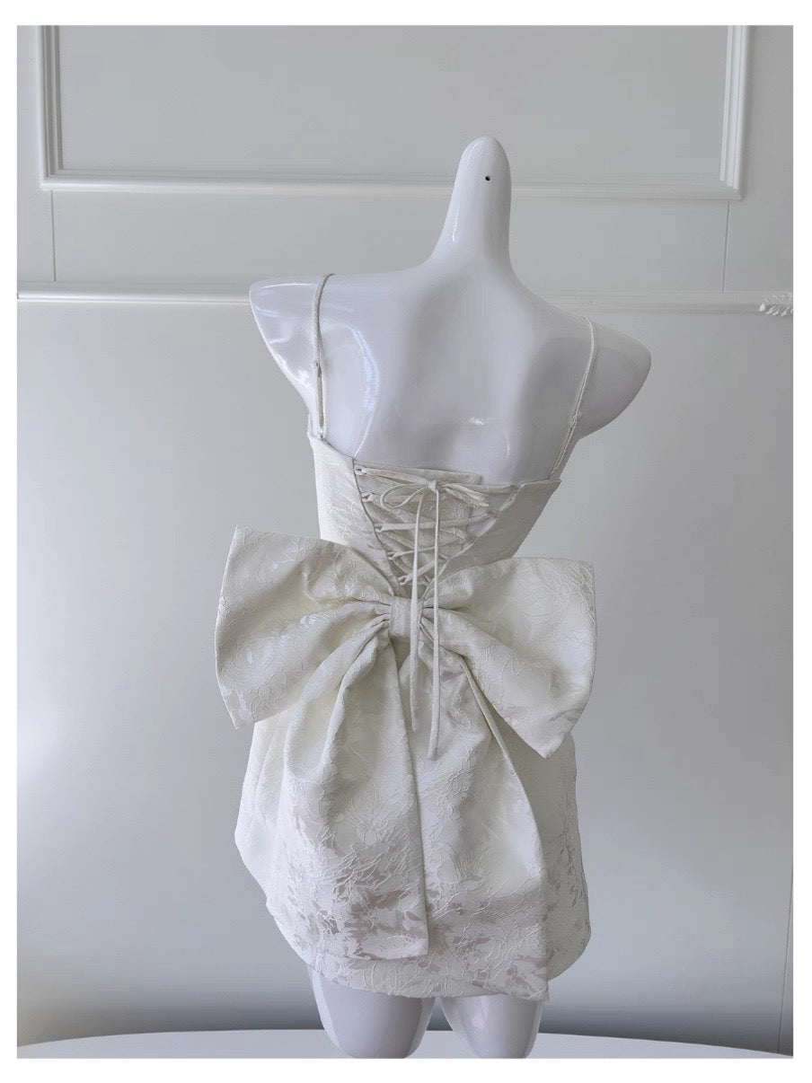 Robe de soirée courte à bretelles spaghetti, coupe trapèze, imprimé floral blanc, tenue de cocktail, robe de remise de diplôme, robe Hoco DH2196