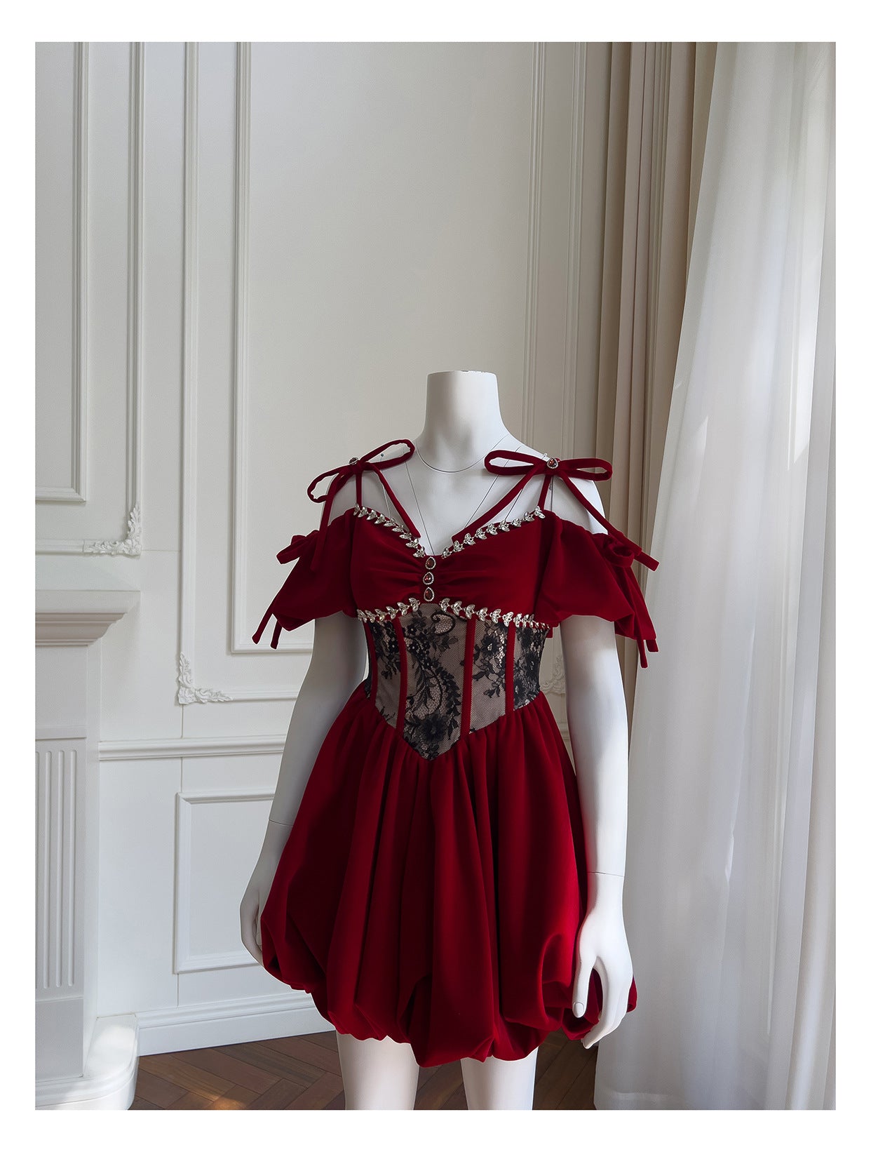 Aesthetic Ball Gown Burgundy Velvet Short Mini Feathers Formal Homecoming Dress Short Cocktail Outfits Graduation Dress Mini Hoco Dress DH2294
