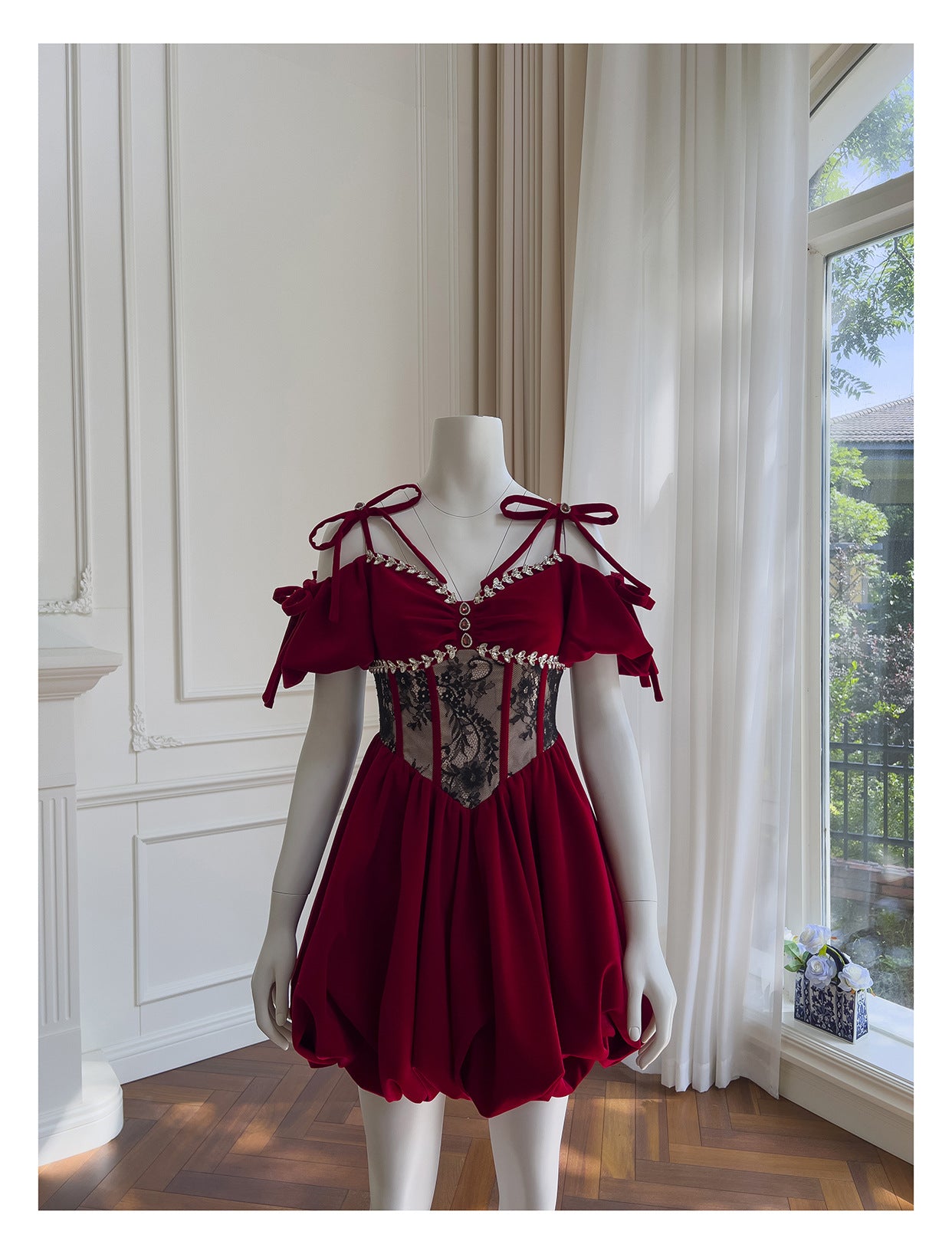 Aesthetic Ball Gown Burgundy Velvet Short Mini Feathers Formal Homecoming Dress Short Cocktail Outfits Graduation Dress Mini Hoco Dress DH2294
