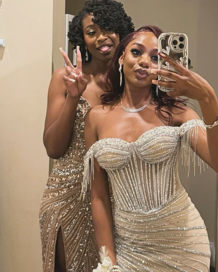 Sparkly Mermaid Off The Shoulder Champagne Sequin Long Slit Evening Party Gowns Evening Dress Special Formal Dresses Prom Dress DH2321