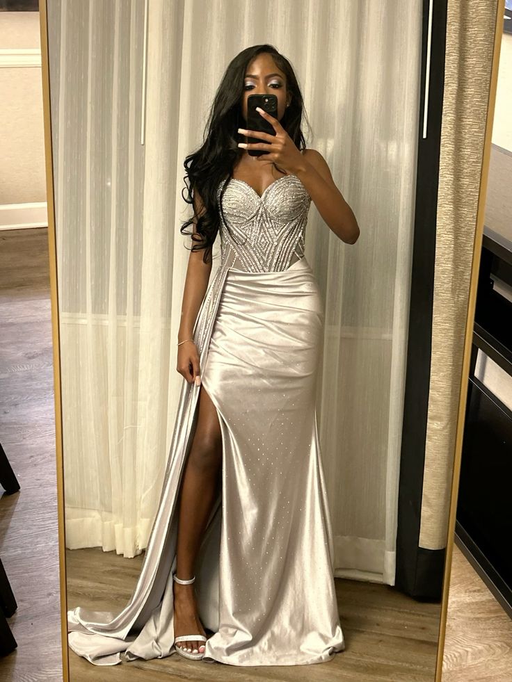 Modest Mermaid Spaghetti Straps Silver Sequin Long Black Girl Green Evening Party Gowns Evening Dress Special Formal Dresses Prom Dresses DH2358