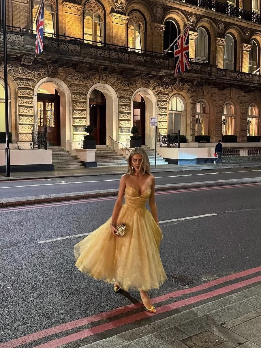 Jolie robe de soirée jaune en dentelle, coupe trapèze, décolleté en cœur, tenue de soirée, de remise de diplôme, de cocktail, DH2463