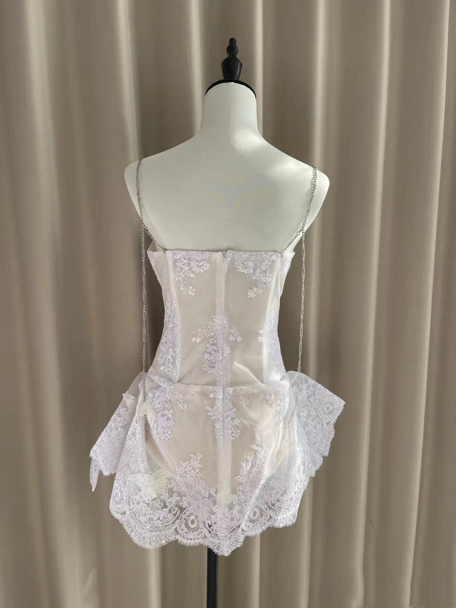 Robe de soirée courte en dentelle blanche à bretelles spaghetti, coupe trapèze, tenue de soirée pour 16 ans, robe de remise de diplôme, mini robe de cocktail DH2464
