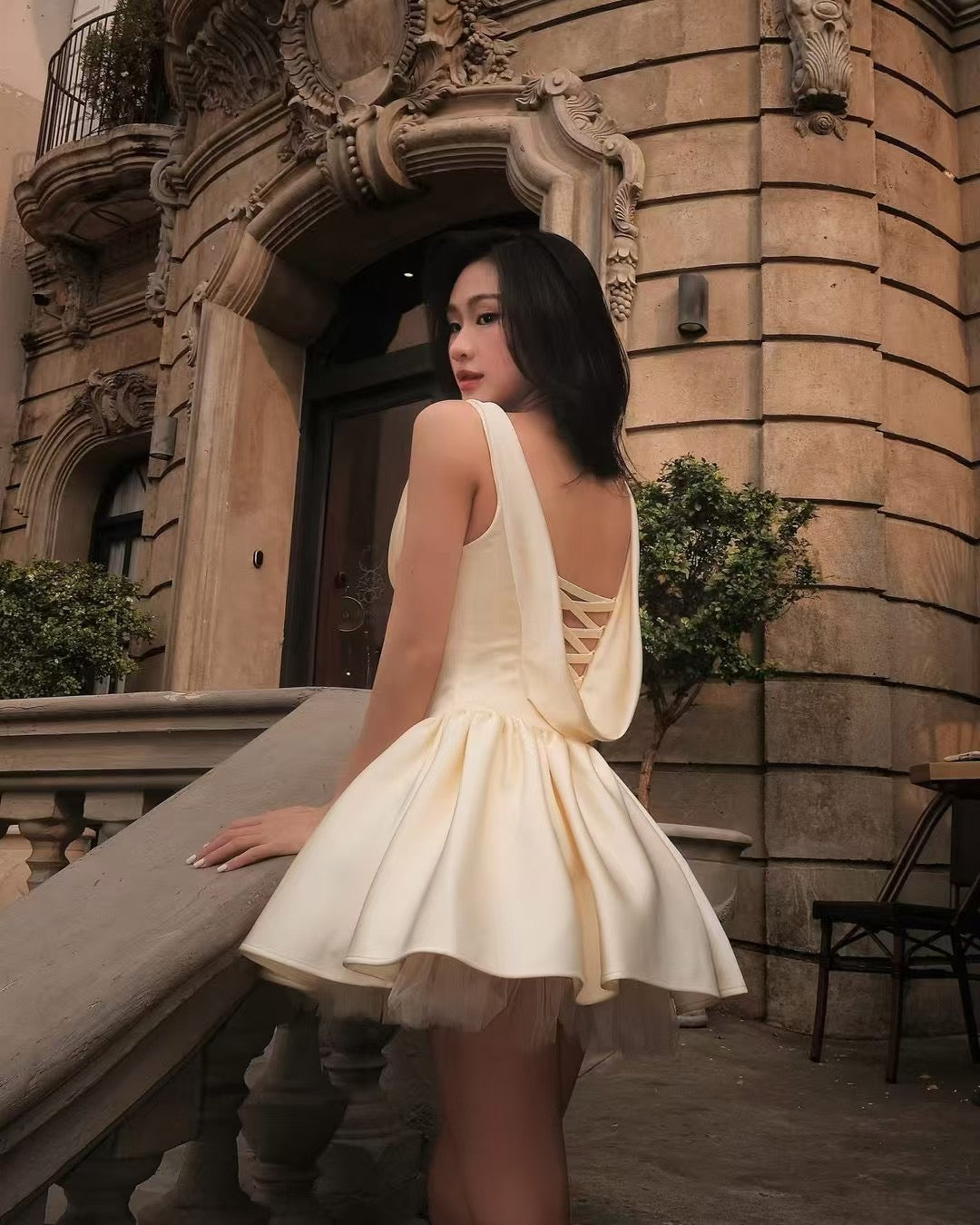 Jolie robe de soirée trapèze en satin champagne à col carré, tenue courte pour 16e anniversaire, robe de remise de diplôme, mini robe de cocktail DH2466