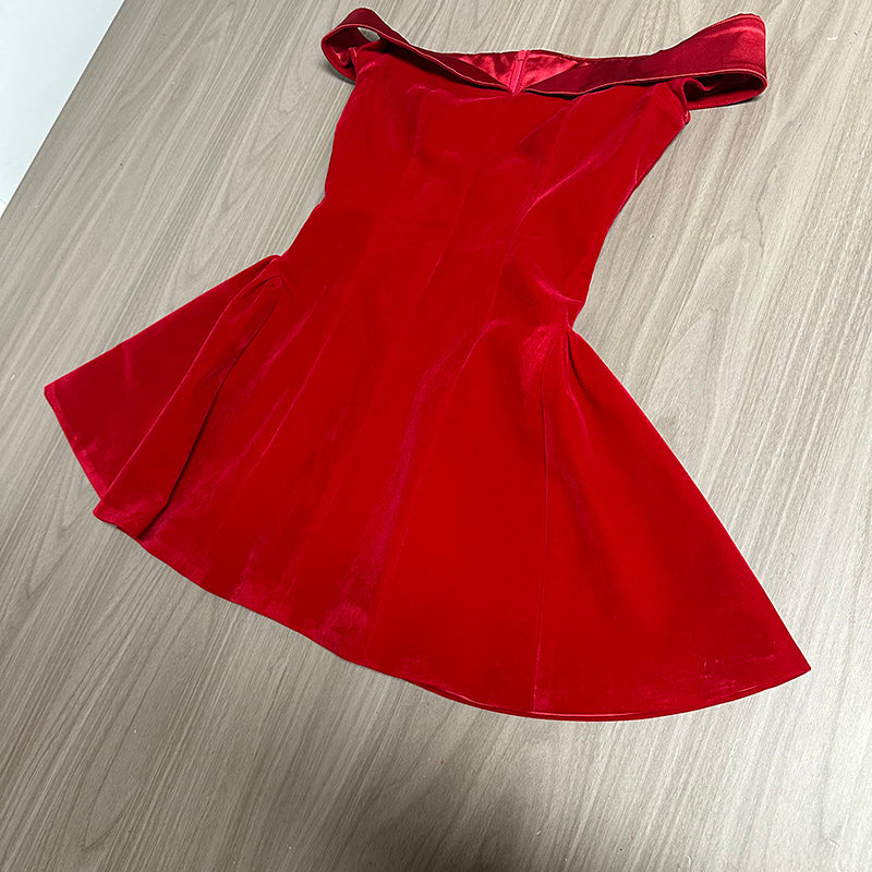 Robe de soirée courte rouge modeste à épaules dénudées, tenue de soirée pour 20e anniversaire, robe de remise de diplôme, robe de cocktail DH2483