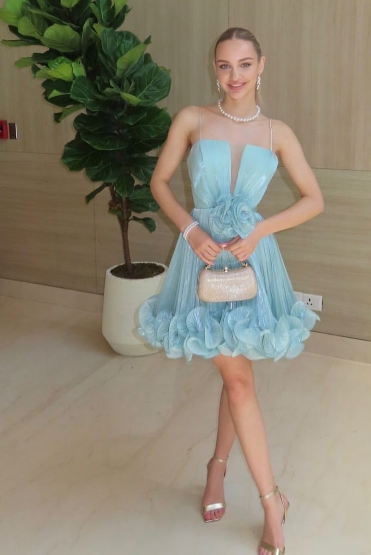 Robe de bal mignonne à bretelles spaghetti en satin bleu ciel clair, courte, formelle, robe de soirée, robe de cocktail, tenue Hoco DH2600