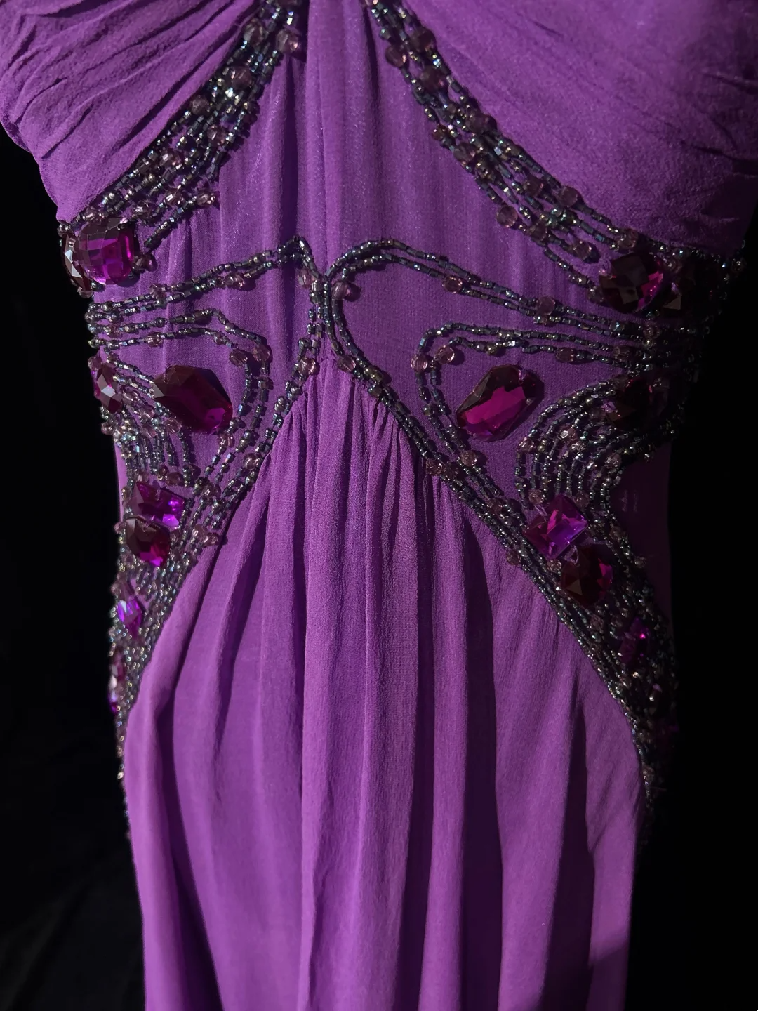 Retro A-Linie Neckholder Trauben Chiffon Ärmellos Mit Perlen Lange Blumen Ballkleider Partykleid 21. Geburtstag Outfits Abschlusskleider DH2658