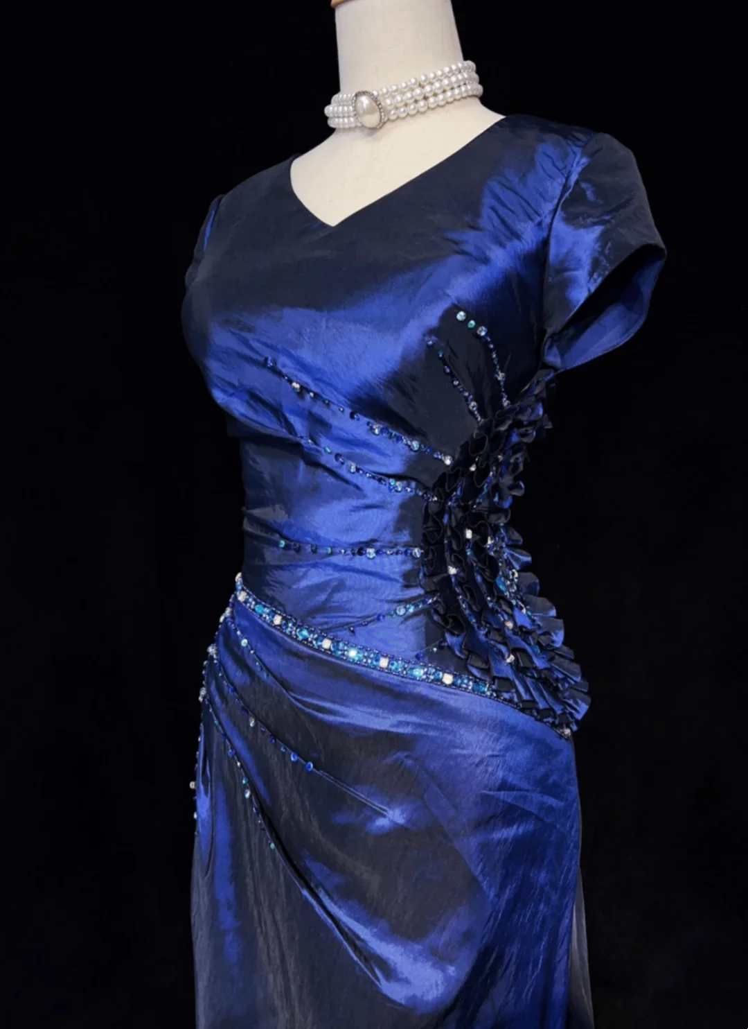 Robe de bal rétro trapèze, col en V, bleu marine, manches courtes, perles argentées, longues fleurs, tenue de soirée, tenue d'anniversaire, robe de remise de diplôme, DH2660