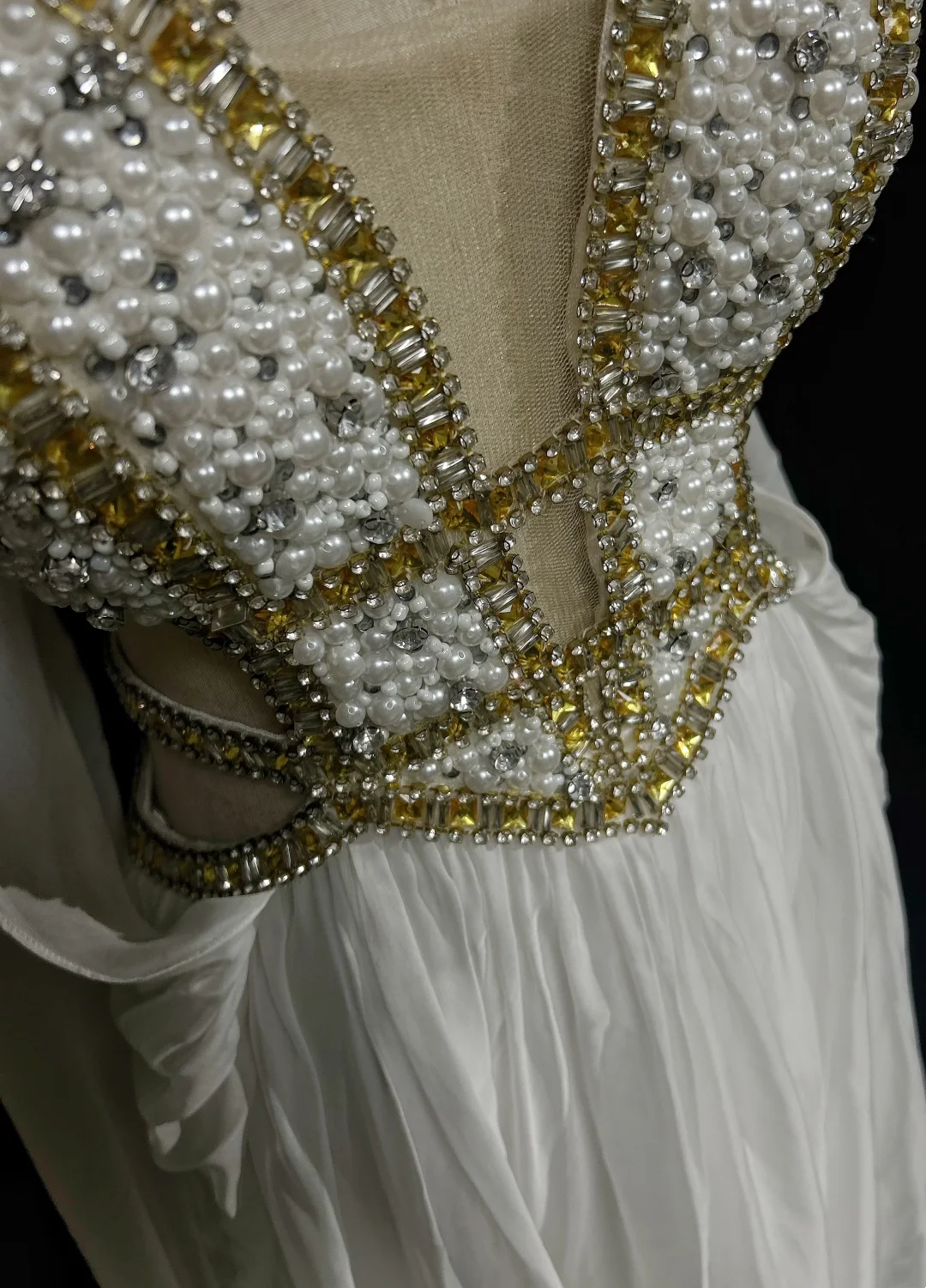 Robe de bal rétro trapèze, col en V, en mousseline blanche, avec perles argentées et dorées, longue robe à fleurs, tenue de soirée pour 21e anniversaire, DH2662