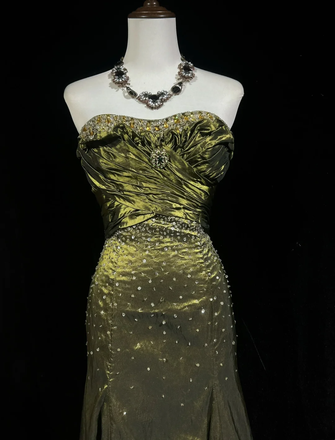 Retro Mermaid Sweetheart Sleeveless Olive Green With Silver Beads Long Flowers Prom Dresses Party Dress 21st Birthday Outfits Graduation Dresses DH2667