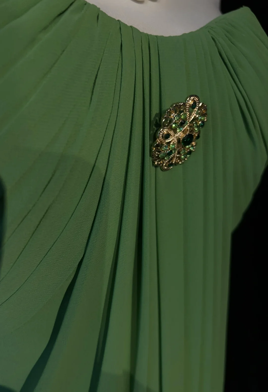 Robe de bal longue plissée en mousseline de soie verte, coupe trapèze, décolleté en cœur, sans manches, tenue de soirée pour 21e anniversaire, robe de remise de diplôme, DH2668