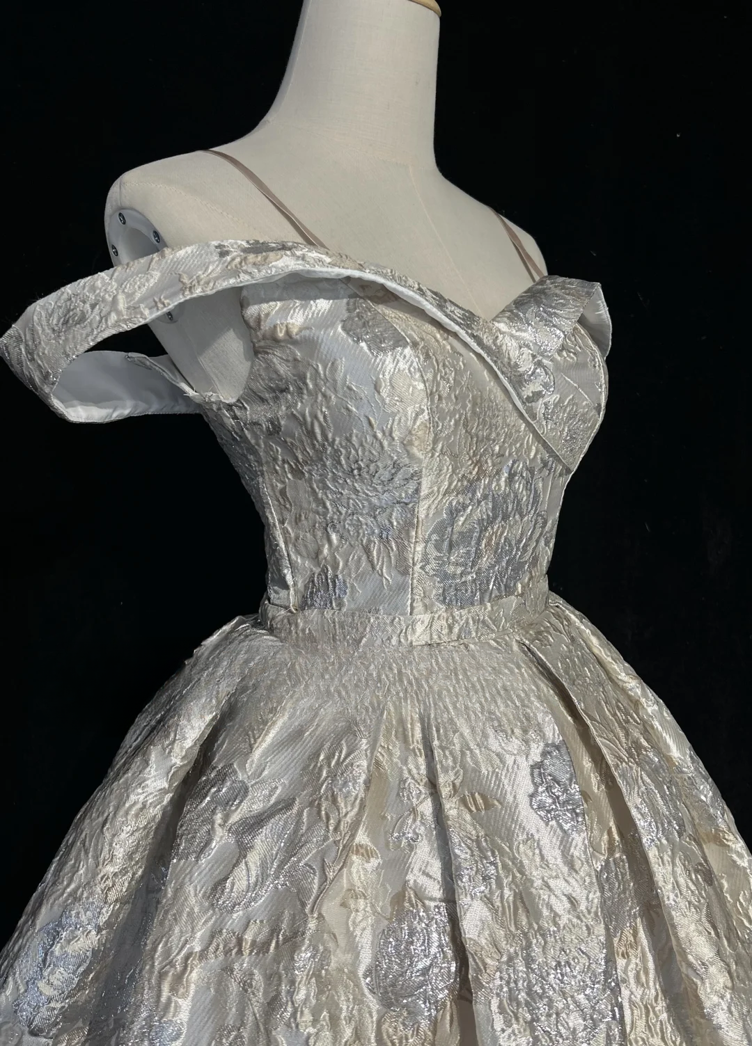 Cute Ball Gown Spaghetti Straps Silver Gray Mini Short Formal Homecoming Dresses Party Short Prom Dress Hoco Dresses DH2684