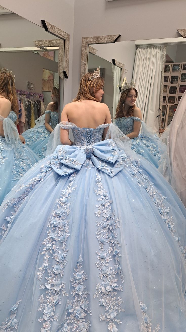 Gorgeous Blue Applique Ball Gowns Formal Dresses Tulle Off-the-shoulder Long Quinceanera Dress Sweet 16 Dress DH2695