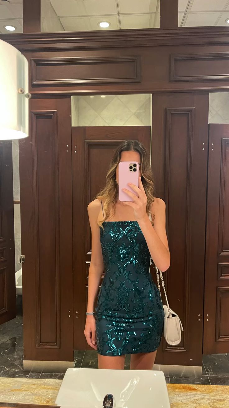 Robe fourreau sexy à bretelles spaghetti, courte et élégante, vert foncé, à paillettes, tenue de soirée, de remise de diplôme, Hoco DH2726
