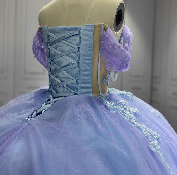 Gorgeous Purple Off-the-shoulder Tulle Long Ball Gown Appliques Sweet16th Birthday Dress Cute Quinceanera Dress DH2732
