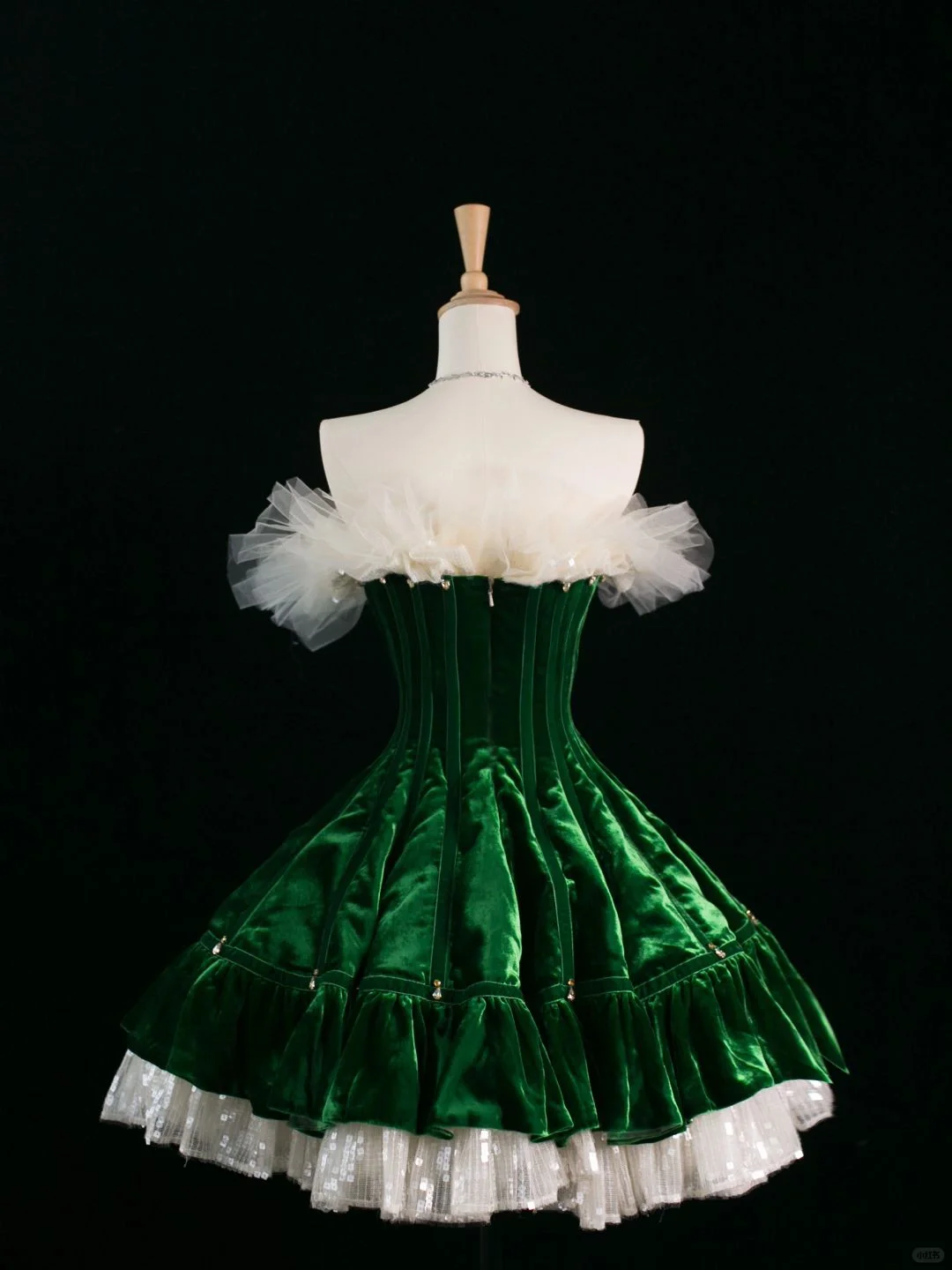 Cute Ball Gown Strapless Dark Green Short Velvet Formal 8th Grade Homecoming Dresses Summer Middle School Hoco Dress Homecoming Outfits DH385