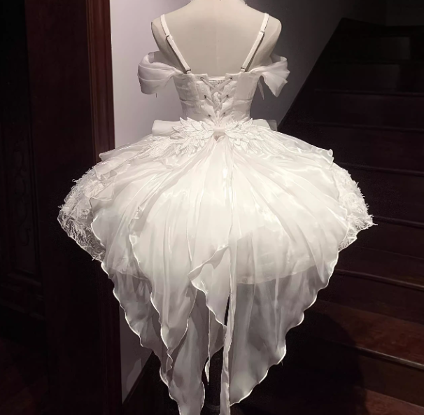 Pretty Ball Gown White Satin Short Formal 8th Grade Homecoming Dresses Summer Middle School Hoco Dress 6th Grade Graduation Outfits DH443