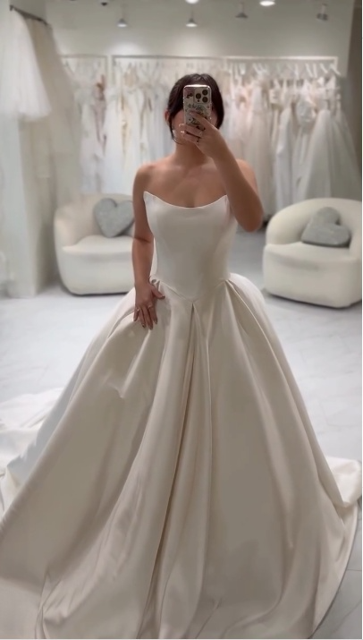 Classy Elegant Wedding Dress Ball Gown Strapless Satin White Wedding Dresses Bridal Gowns DH729