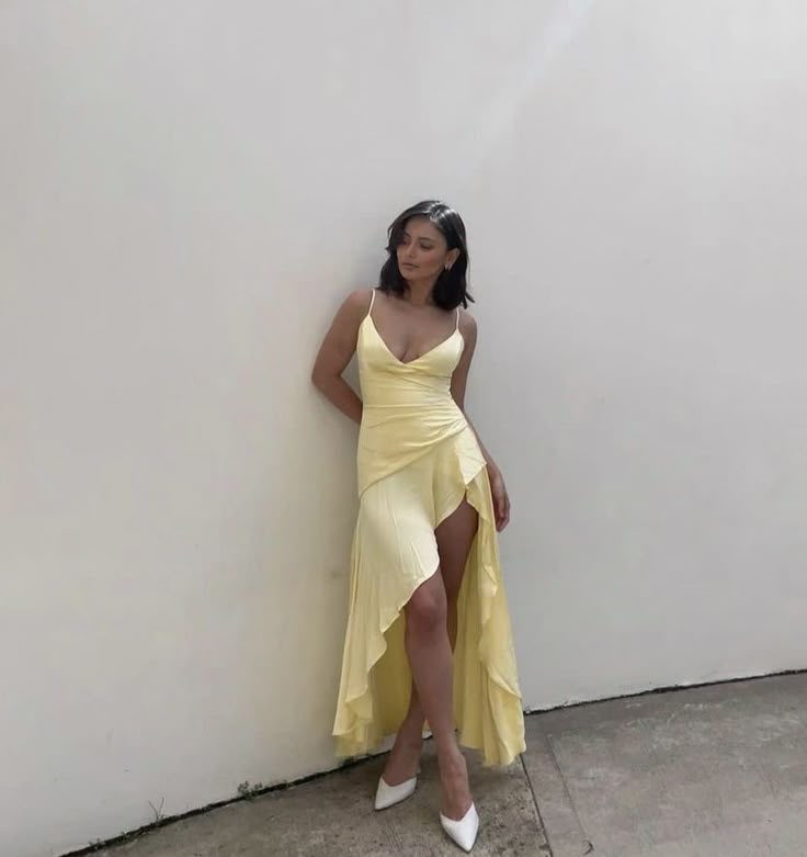 Elegant High Low Spaghetti Straps Yellow Satin Long Prom Dresses Party Dress Summer 20th Birthday Outfits 18th Birthday Dresses DH765
